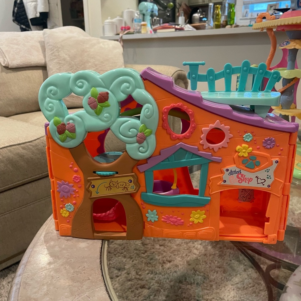 LPS Littlest Pet Shop Playset